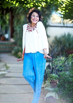 Elaine Giftos